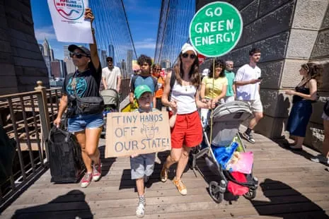 Sun Day: American Climate Advocates to Unite for Clean Energy Amid Regulatory Reversals